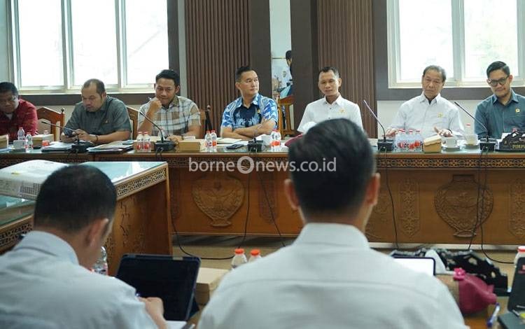 Disdik Kalteng Bakal Kaji Usulan Motif Batik Siswa Berbasis Identitas Daerah