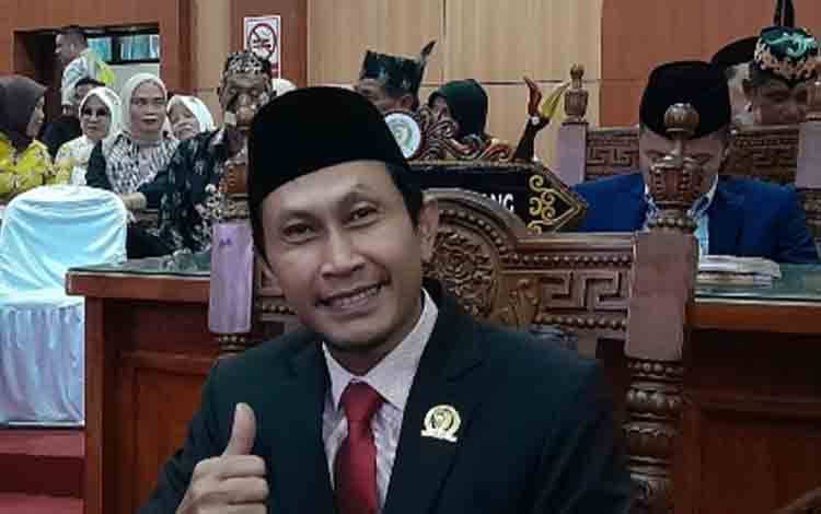 Dewan Minta Penertiban Reklame di Palangka Raya Dilakukan Secara Serius