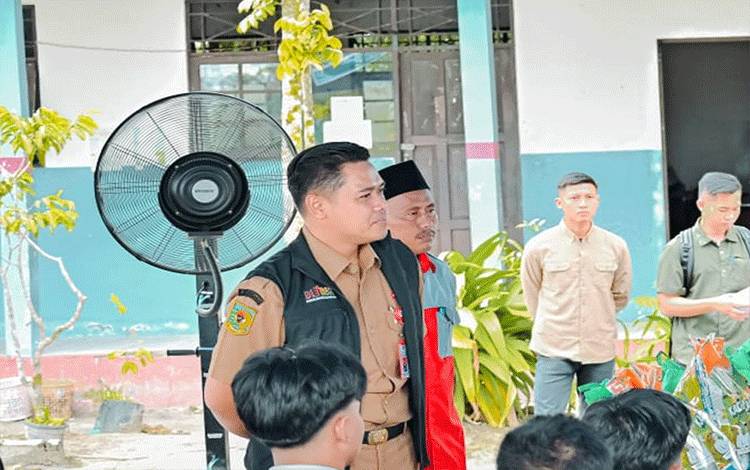 Disdik Kalteng Tegaskan Sekolah Dilarang Pungut Biaya Seragam Siswa Baru