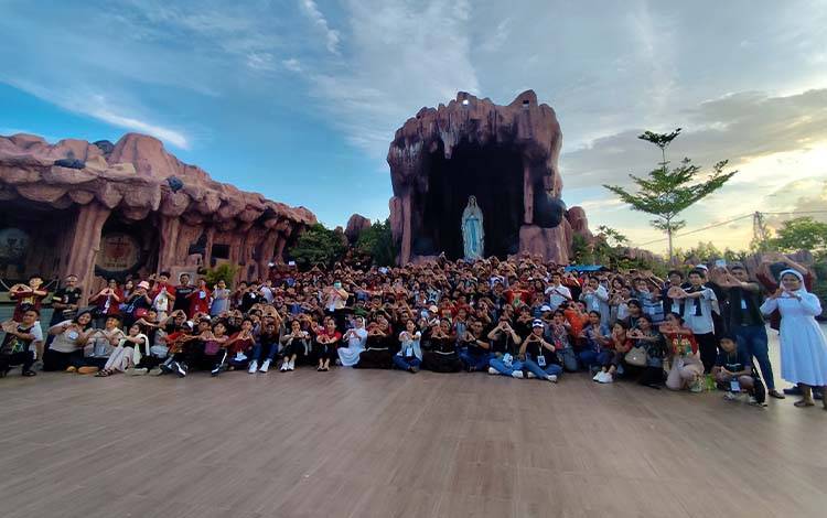 Catholic Center Palangka Raya Jadi Destinasi Inspiratif Bagi Anak-anak Misdinar