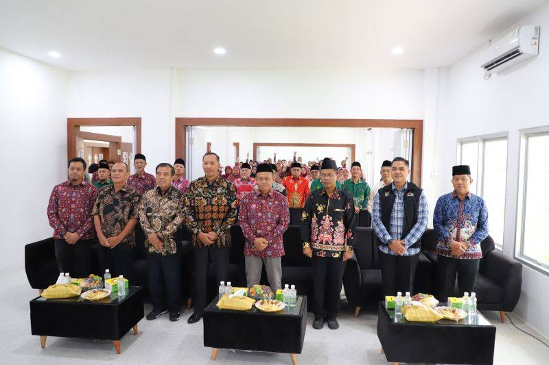 Berkunjung ke UMPR, Wamen Diktisaintek Minta Perguruan Tinggi Adaptif dengan Pasar