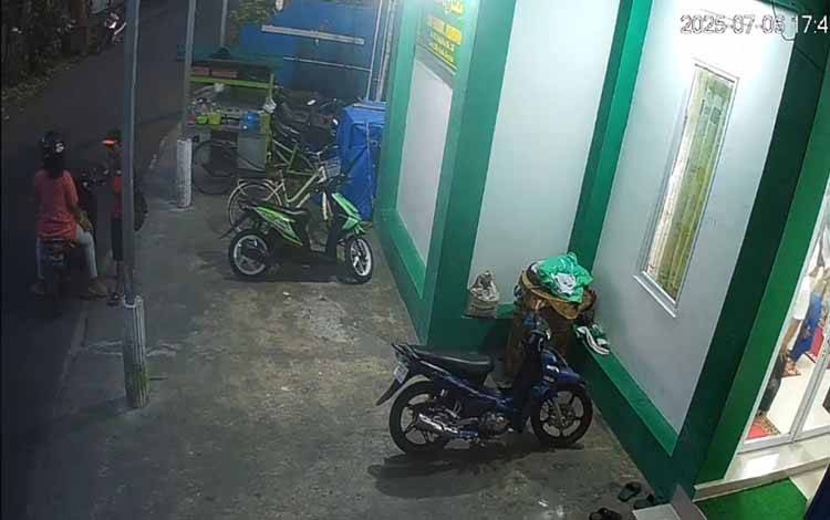 Penjual Bakso Jadi Sasaran Aksi Pencurian saat Salat Maghrib