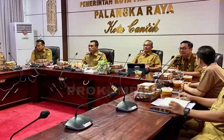 Wakil Wali Kota Palangka Raya Ikuti Rakor Pengendalian Inflasi dan Program 3 Juta Rumah