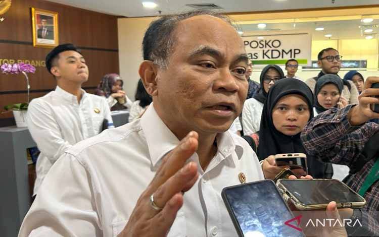 Menkop Pastikan Koperasi Desa Terlibat dalam Proyek 3 Juta Rumah