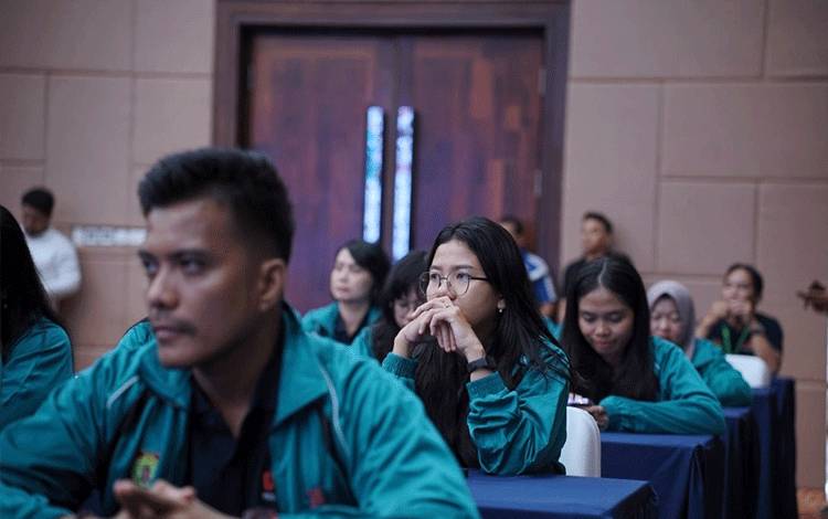Peserta bimtek Peningkatan Kapasitas Guru dalam Penguasaan Teknologi Informasi dan Komunikasi (TIK) se-Kalimantan Tengah. (FOTO:DISDIK KALTENG)