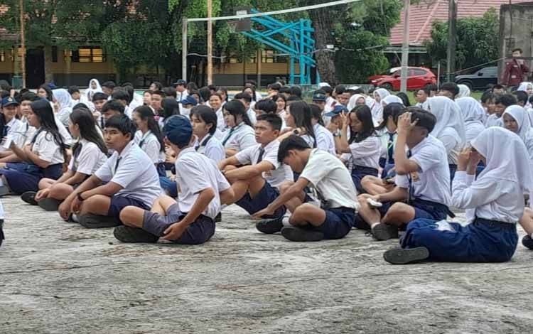SMAN 1 Tamiang Layang Mulai Masa Pengenalan Lingkungan Sekolah