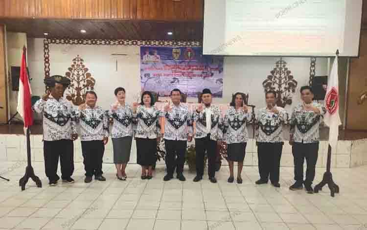 Aprianto Terpilih Menjadi Ketua PGRI Gunung Mas Masa Bakti 2025-2030