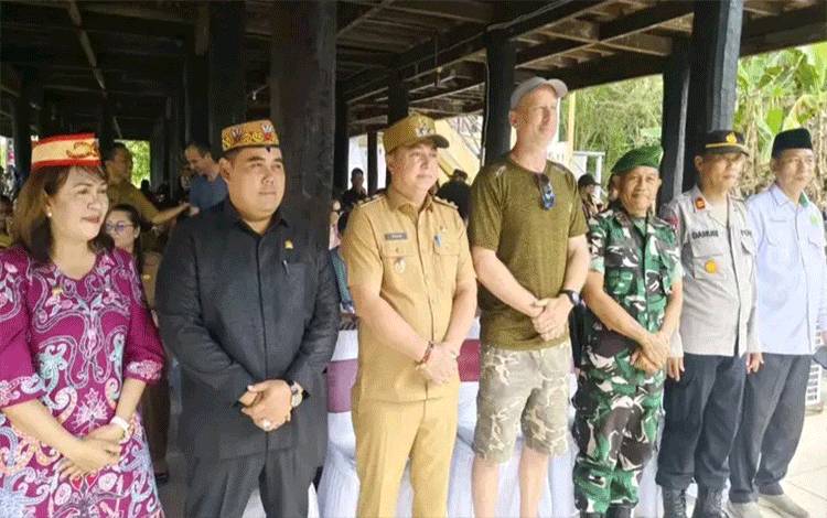 Wabup Kapuas Ungkap Kunjungan 21 Wisatawan Asing Sebagai Strategi Promosi Budaya