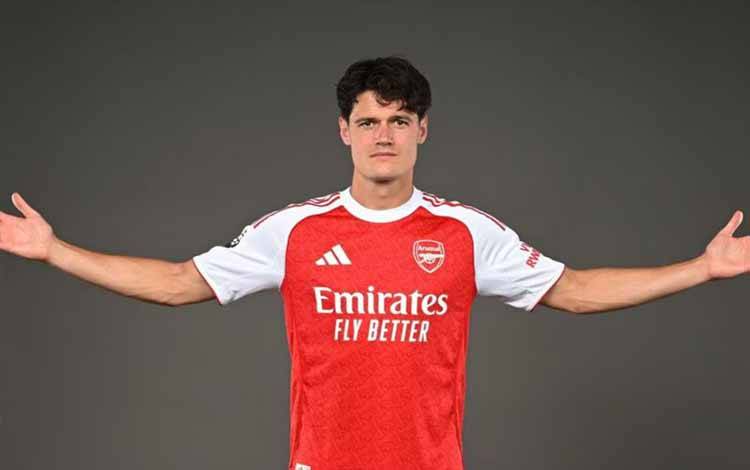 Christian Norgaard. (arsenal.com)