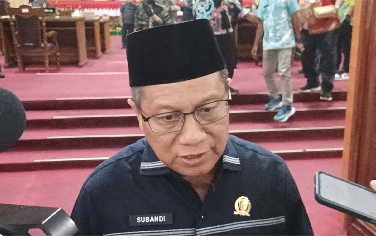 Ketua DPRD Palangka Raya, Subandi (Foto: MARINI)