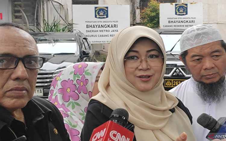 Dokter Tifa Dicecar 68 Pertanyaan soal Laporan Tuduhan Ijazah Palsu