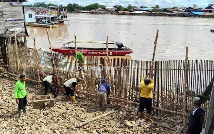 DPRD Palangka Raya Dorong Kebersihan Muara Sungai Kahayan, Warga Diminta Jaga Lingkungan