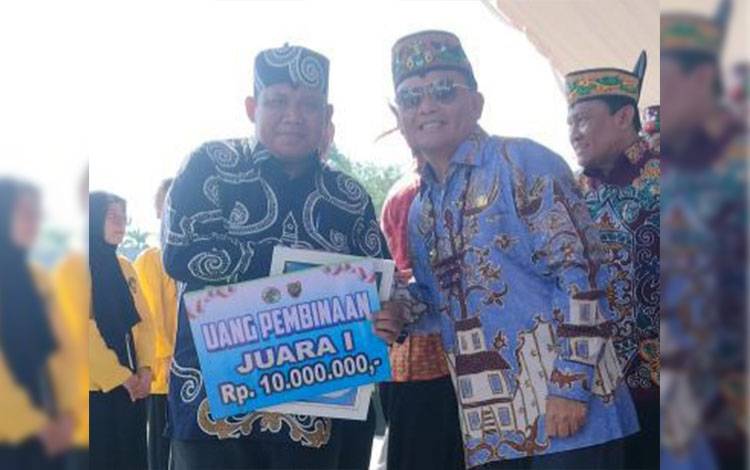 KPRI Ikhlas Kemenag Kapuas Juara I Koperasi Berprestasi Tingkat Provinsi