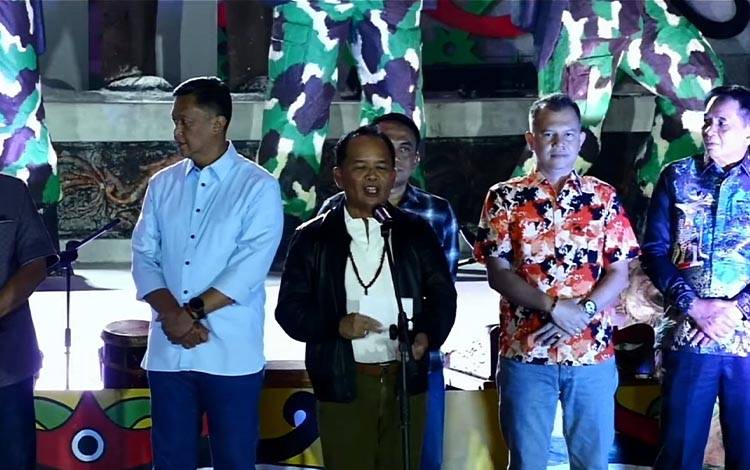 Agustiar Sabran Komitmen Lestarikan Budaya Lewat Huma Betang Night
