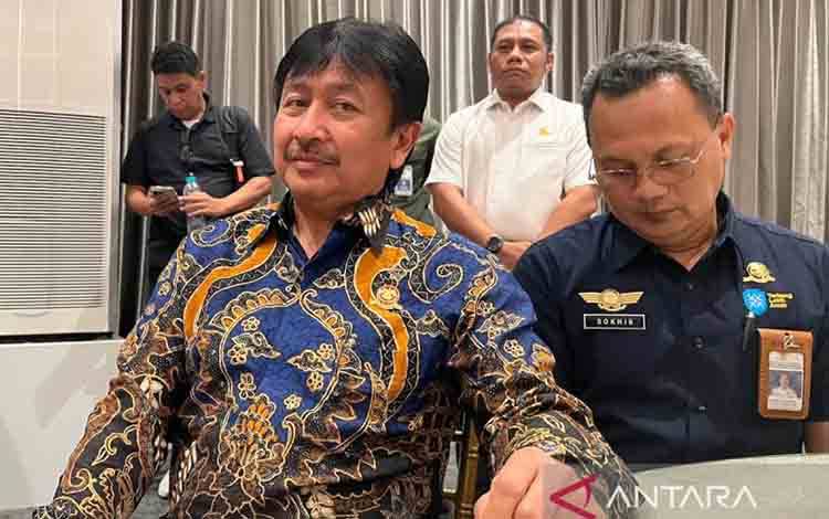 Dirjen Kemenhub Ingatkan Bahaya Layangan Bagi Keselamatan Penerbangan