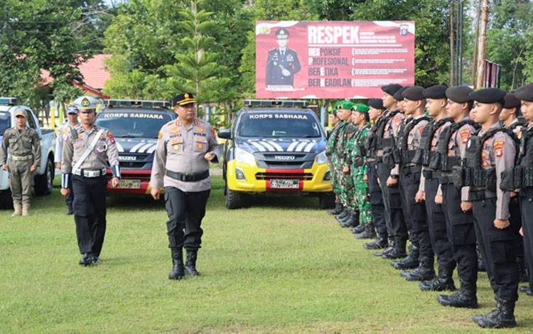 Kapolres Barito Timur Pimpin Apel Gelar Pasukan Operasi Patuh Telabang 2025