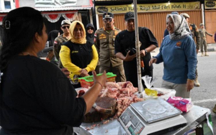Bupati Kobar: Pentingnya Partisipasi Masyarakat Dalam Penataan Ruang Terbuka Hijau