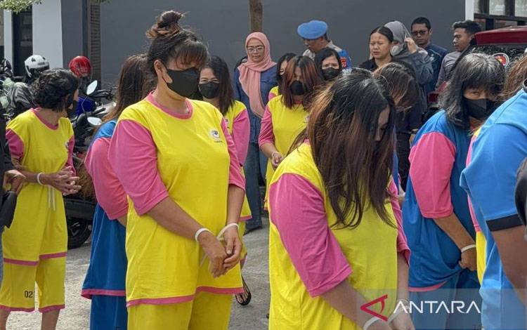 Polsi Buru 3 DPO Kasus Perdagangan Bayi ke Singapura