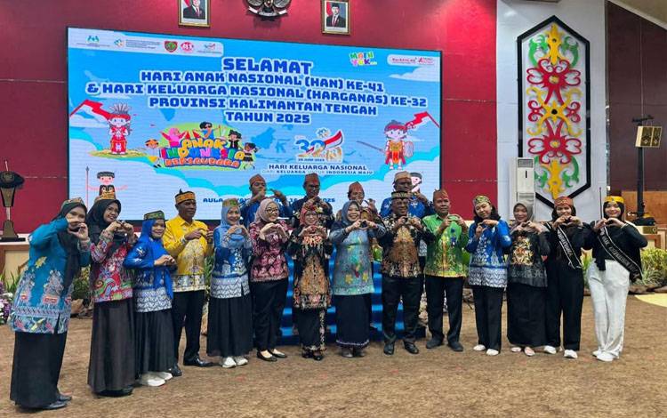 Wakil Ketua I DPRD Kalteng Ajak Masyarakat Tingkatkan Komitmen Ramah Anak dan Ketahanan Keluarga