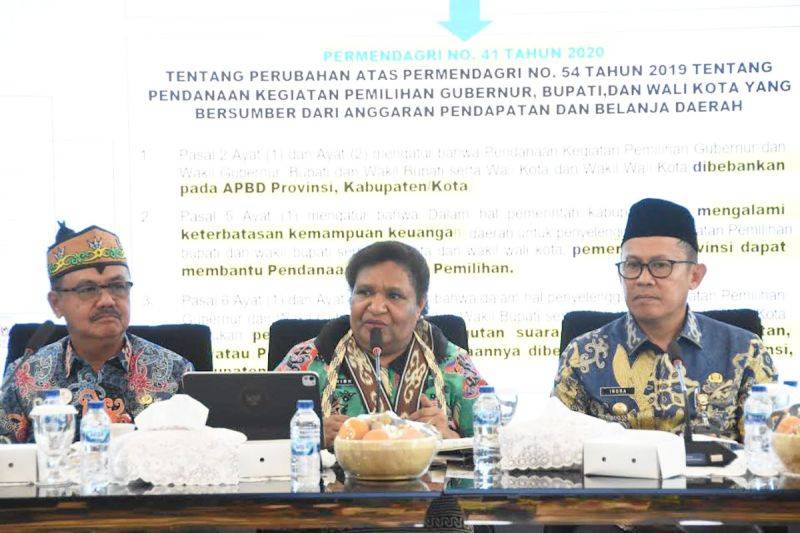 Wamendagri Tekankan Sinergi Pemkab Barito Utara Jamin PSU Pilkada Aman
