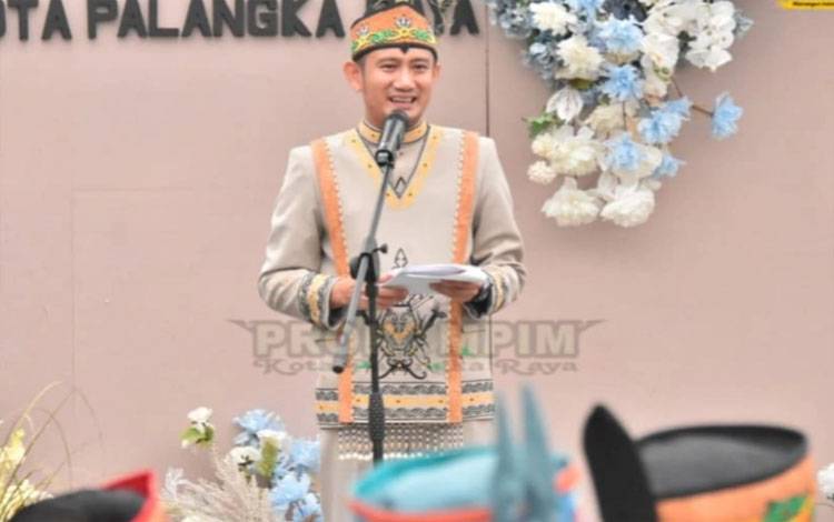 Wali Kota Palangka Raya Komitmen Serap dan Tindak Lanjuti Masukan Fraksi DPRD