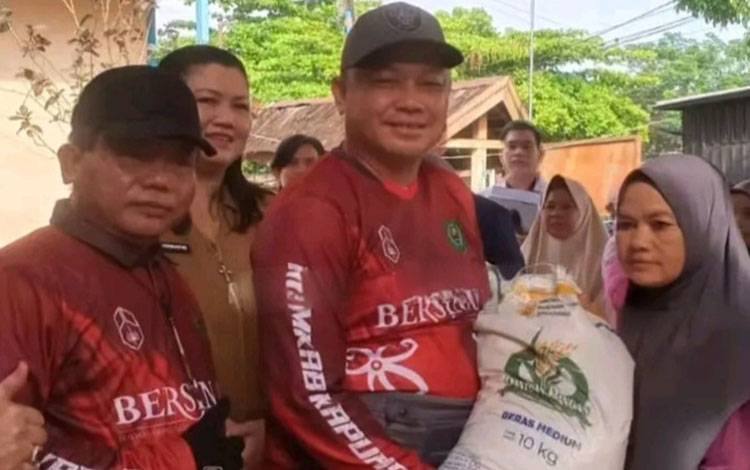 Beras Bantuan Pemkab Kapuas Diduga Diperjualbelikan
