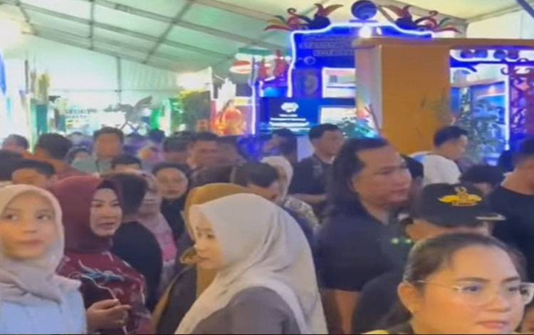 Dewan Dorong Peningkatan Perputaran Uang dan Kemandirian UMKM di Palangka Raya Fair 2025