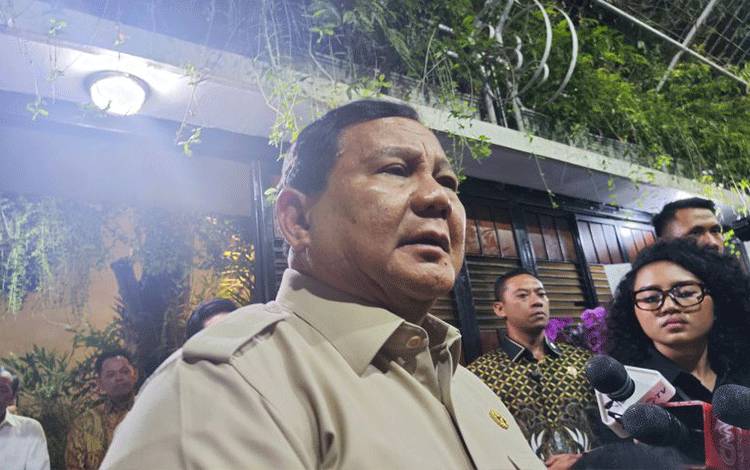 Bertemu Jokowi 40 Menit, Prabowo Cerita Soal Lawatan Kenegaraan