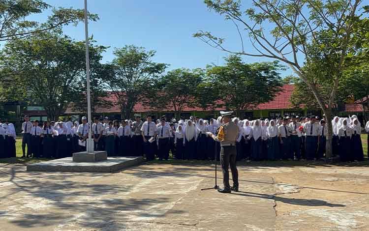 Satlantas Polres Seruyan Gelar Deklarasi "Seruyan Tertib Berlalu Lintas untuk Indonesia Emas"