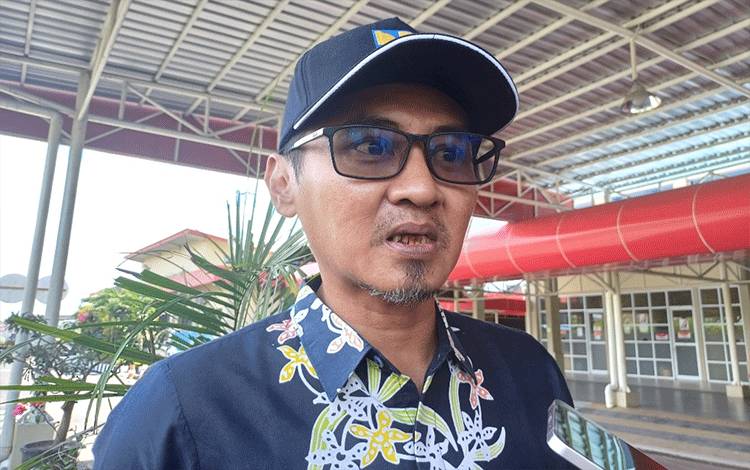 Dinas SDABMBKPRKP Kotim Pastikan Pemeliharaan Jembatan Mentawa 2 di Jalan Iskandar Sampit