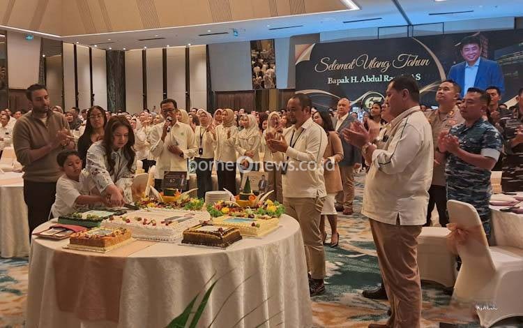 H. Abdul Rasyid AS Rayakan Ultah ke-67 Secara Virtual Bersama Karyawan CBI Group