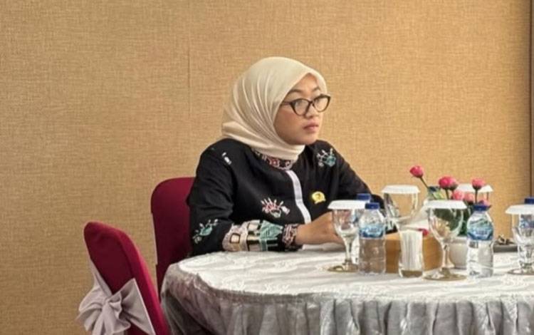 Wakil Ketua I DPRD Kalteng Ajak Lestarikan Kebaya di Hari Kebaya Nasional