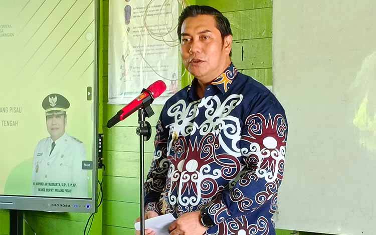 Buka Sosialisasi Pasar Modal di SMAN 1 Pulpis, Wabup Dorong Anak Muda Belajar Jadi Investor