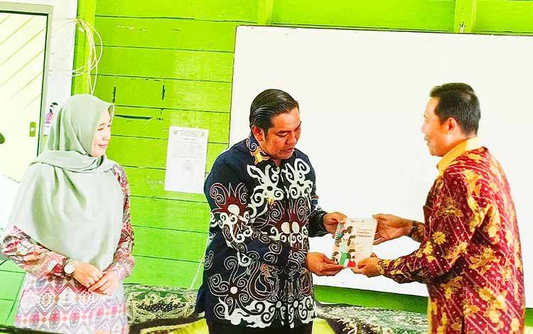 OJK Kalteng Apresiasi Sekolah Pasar Modal, Harapkan Bangun Perekonomian di Pulang Pisau