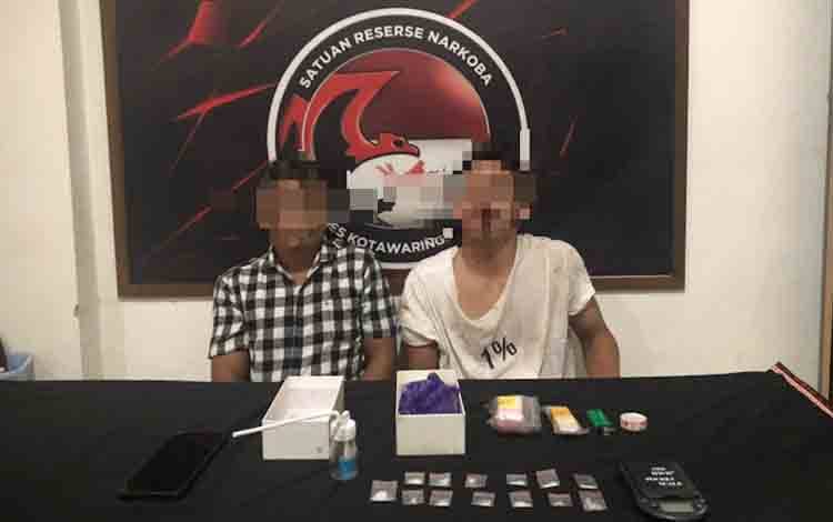 Dua Terduga Pengedar Narkoba di Batu Belaman Ditangkap Polisi