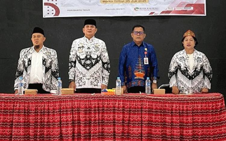 Bupati Barito Timur Dorong Evaluasi dan Penguatan Komitmen Perjuangan Guru