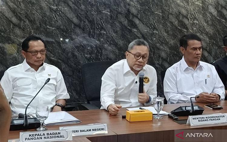 Menko Pangan Minta Penyaluran 1,3 Juta Ton Beras SPHP Diawasi Ketat
