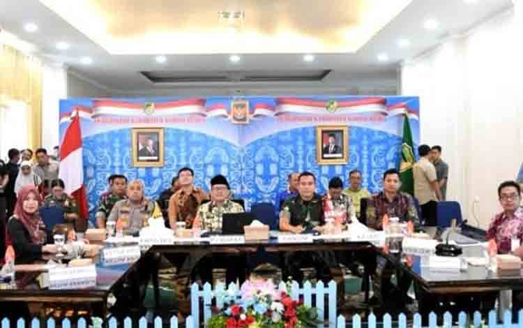 Pemkab Barito Utara Ikuti Rakor Virtual Bersama Kemenko Polhukam, Bahas Kesiapan PSU