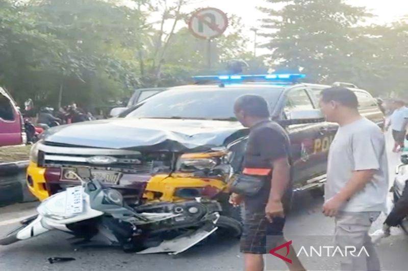 Mobil Patroli Polda Kalsel Terlibat Laka Maut, Pelajar SMK Tewas di Tempat