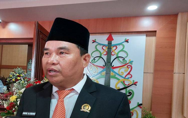 Pentingnya Sinkronisasi Penertiban PKL antara Pemko dan Pemprov Kalteng