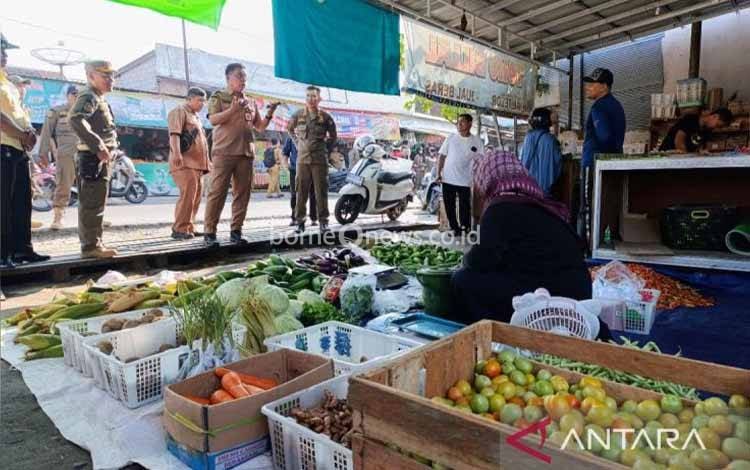 Pemkab Kotim Sediakan 60 Lapak di Pasar Keramat Atasi Pedagang Liar