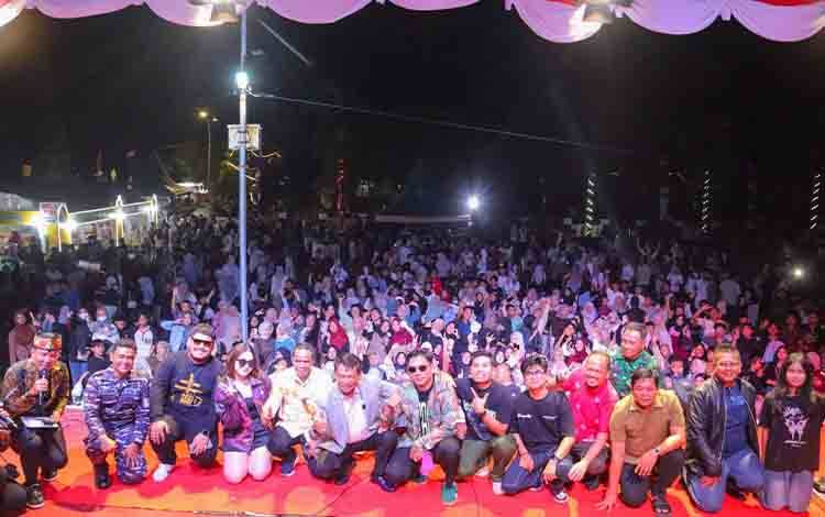 Bupati Seruyan Apresiasi Antusiasme Warga di Festival UMKM 2025
