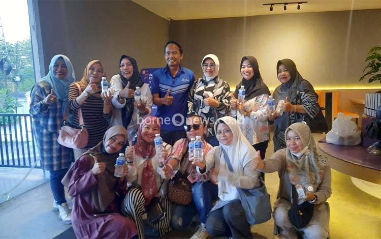 Tebar Semangat Pendidikan Lewat Nobar Film "Gak Nyangka", Bambang Purwanto Ajak Orangtua Dukung Sekolahkan Anak Meski Tinggal di Desa