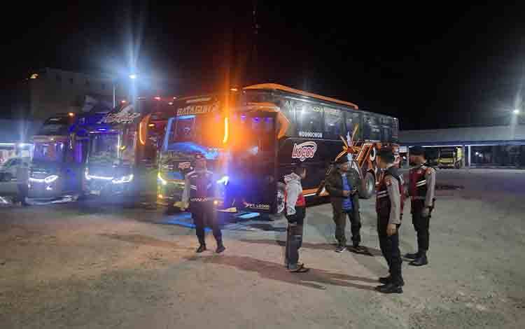 Cegah Premanisme Samapta Polres Kotim Patroli di Objek Vital di Sampit