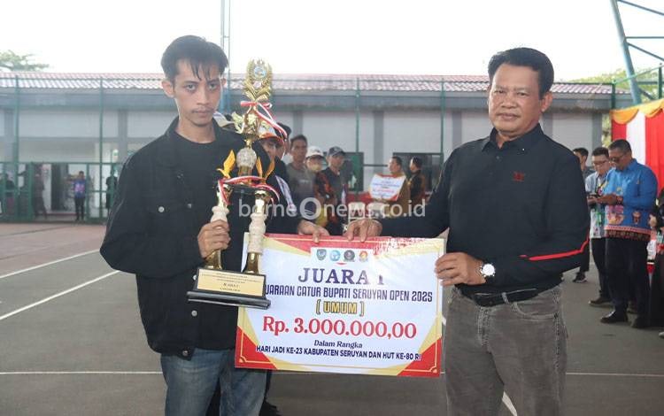 Resmi Tutup Turnamen Catur Bupati Seruyan Open 2025, ini Kata Selanorwanda