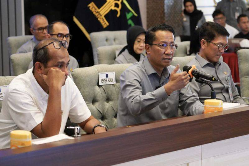 Menkum Jelaskan Alasan Pemberian Abolisi ke Tom dan Amnesti ke Hasto