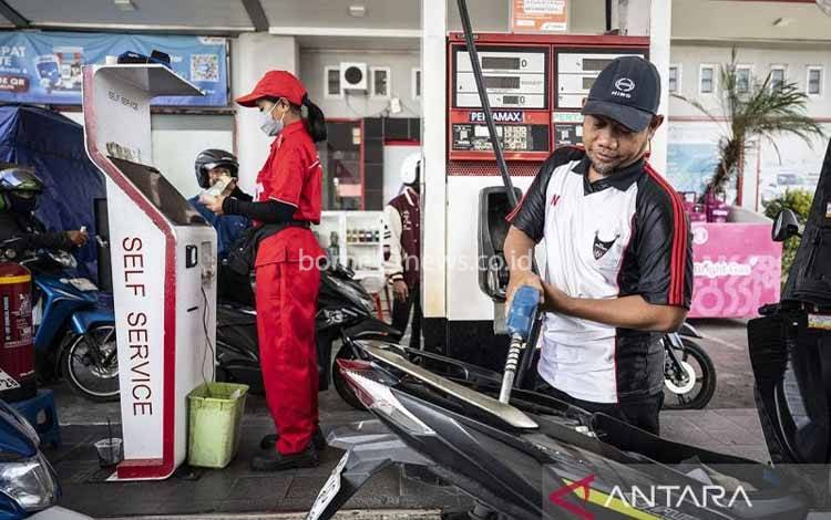 Harga Pertamax Turun Mulai 1 Agustus, Jadi Rp12.200 per Liter