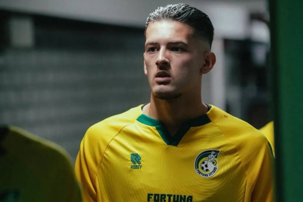 Justin Hubner Jalani Debut di Fortuna Sittard