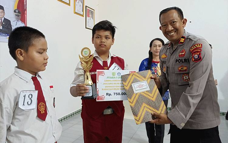 SDN 5 Pulpis Juara Cerdas Cermat Tingkat Kecamatan Kahayan Hilir