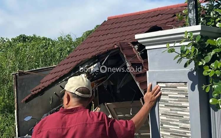 Pondasi Bangunan di Lahan Gambut Mesti Cermat, Jika tak Ingin Seperti di Handil Bakti ini